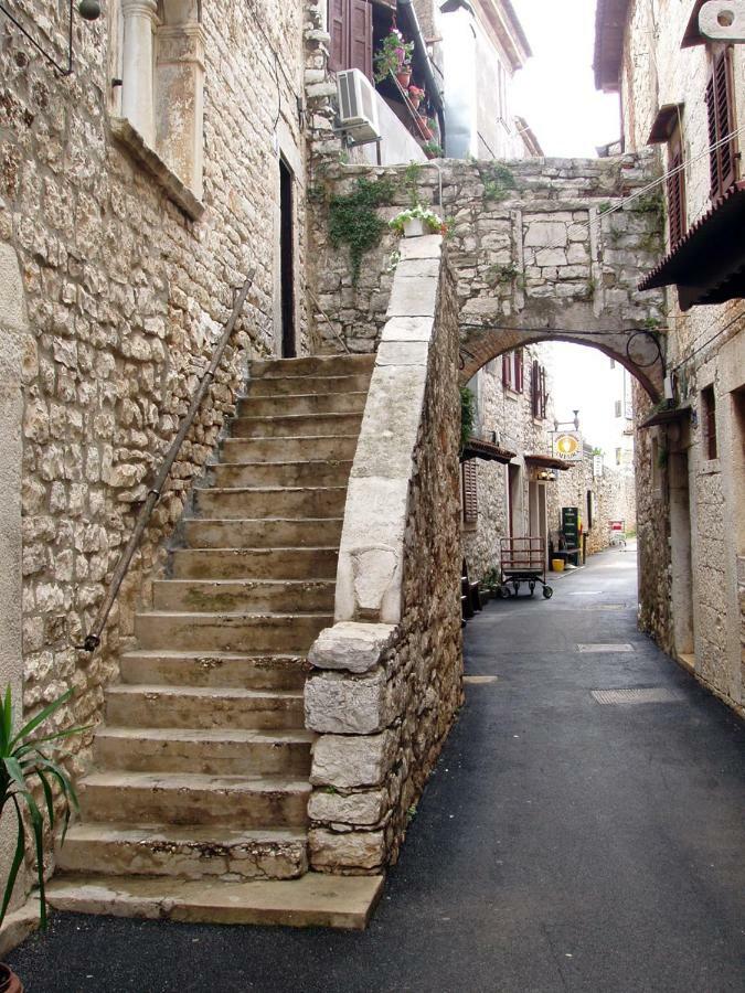 شقة San Nicolo أوماغ المظهر الخارجي الصورة